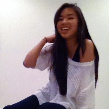 Profile Picture of Caitlin Robles (@caitlinrobless) on Twitter