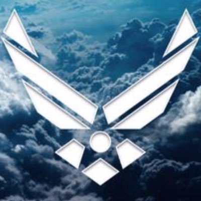 Profile Picture of Michael Quinnie (@TheRealMikeQuin) on Twitter