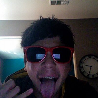 Profile Picture of Christian Canizales (@MyFampire) on Twitter