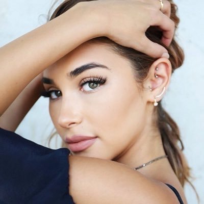 Profile Picture of Chantel Jeffries (@Sagetullisfkk) on Twitter