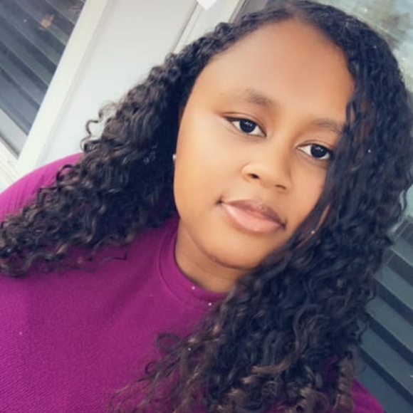 Profile Picture of Shekinah Smith (@charitysmith945) on Poshmark