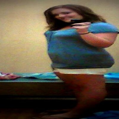 Profile Picture of Stephanie Graves (@StephLuvsJonas) on Twitter