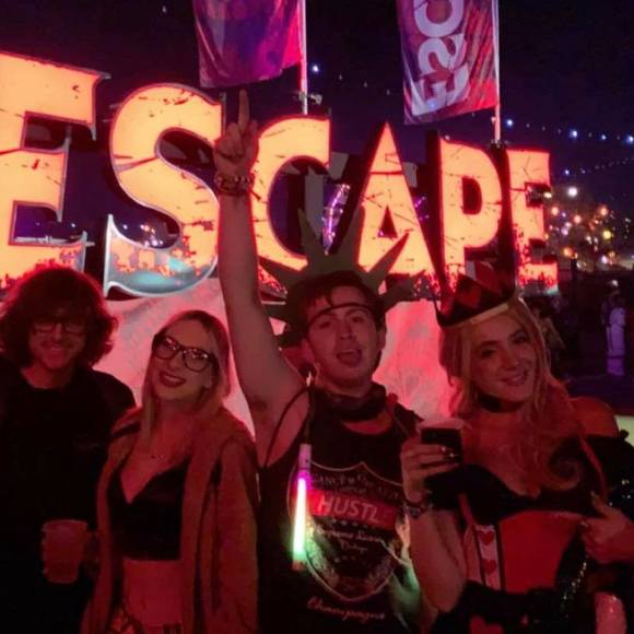 Profile Picture of Tim Gleeson (@tgleeson95) on Poshmark