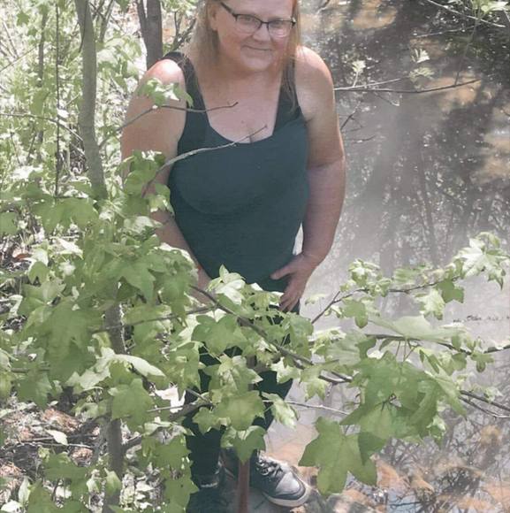 Profile Picture of Debra Meyer (@debrameyer260) on Poshmark