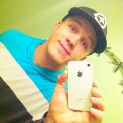 Profile Picture of Austin Overbay (@@Austin_Robert12) on Twitter