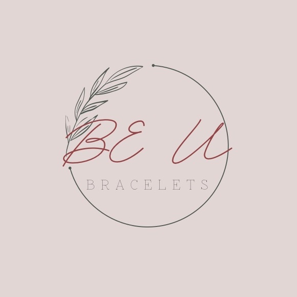 Profile Picture of Caroline Tobin (@beyoubracelets) on Poshmark