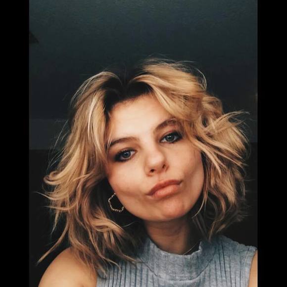 Profile Picture of Oksana Mccrohan (@oksana3) on Poshmark