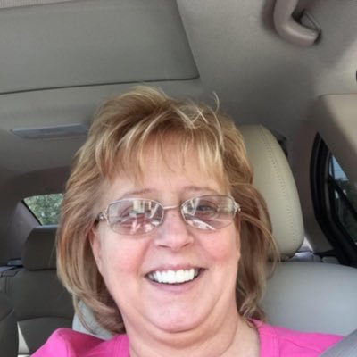 Profile Picture of Brenda Wooten (@brendaw44120758) on Twitter