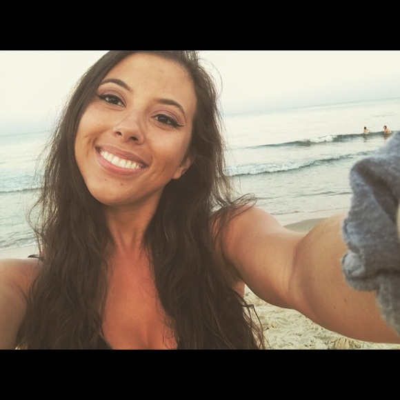 Profile Picture of Kayle Profrock (@kayleprofrock) on Poshmark