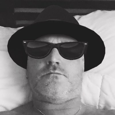 Profile Picture of Richard Harber (@richtbiscuit46) on Twitter