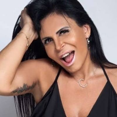 Profile Picture of Lucy_Crows (@Lucy_Crows) on Twitter