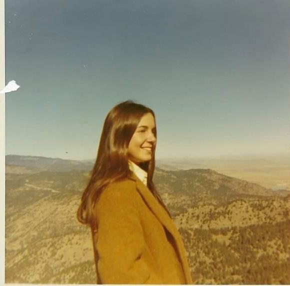 Profile Picture of Denise Hosner (@dhosner1) on Poshmark