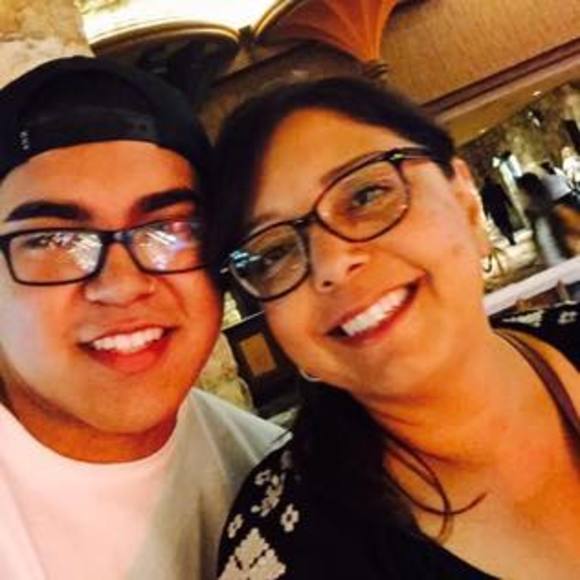 Profile Picture of Joseph Melendrez (@joooemama) on Poshmark