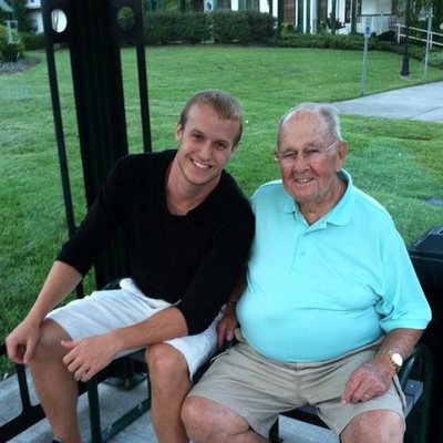 Profile Picture of Zachary Hinkle (@ZachHinkle1) on Twitter