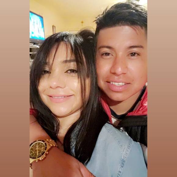 Profile Picture of Iris Larios (@lenchaloka3) on Poshmark