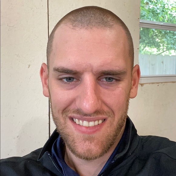 Profile Picture of Michael Lieske (@mlieske10) on Poshmark