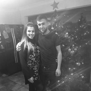 Charlie Barnes - Facebook Profile Picture of Charlie Barnes (@charlies.partworntyrws) on Facebook