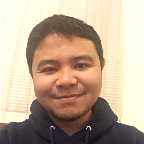 Profile Picture of Guy Labayen (@guylabayenjr) on Poshmark