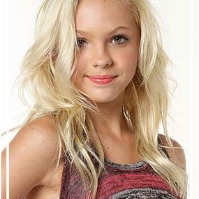 Profile Picture of Jordyn Jones (@jodynJ_kalie) on Twitter