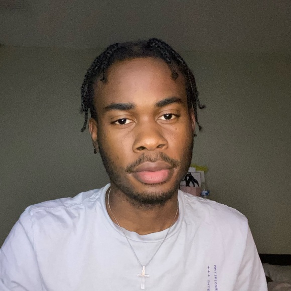 Charles Max kerby - Poshmark Profile Picture of Charles Max kerby (@mcharles617) on Poshmark