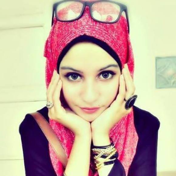 Monna Ad - Poshmark Profile Picture of Monna Ad (@monnaad) on Poshmark