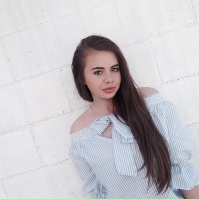 Profile Picture of Hayley (@HayleyBritton8) on Twitter