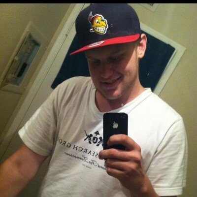 Profile Picture of Scott Larkin (@S_larkin951) on Twitter