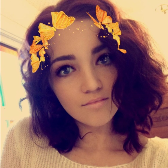 Profile Picture of Jayce Coenen (@jaycea12) on Poshmark