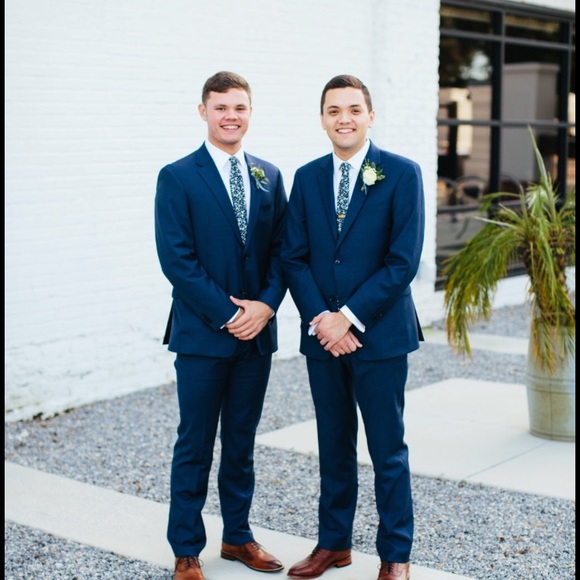 Chase Lackmann - Poshmark Profile Picture of Chase Lackmann (@clackmann23) on Poshmark