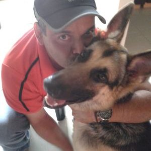 Profile Picture of Alexander Barrios (@Albahe73) on Twitter