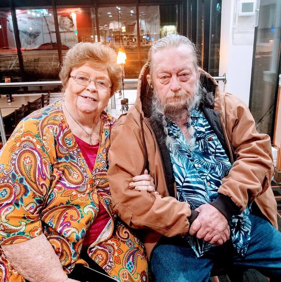 Profile Picture of Edith Leach (@edie11bell) on Poshmark