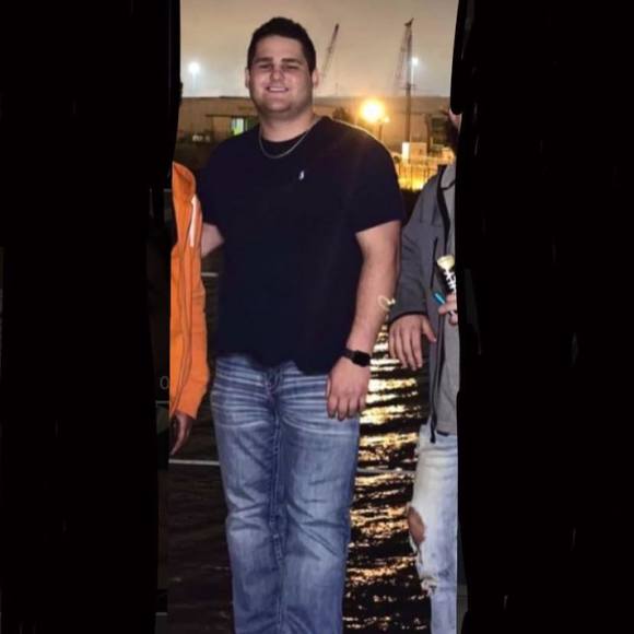 Profile Picture of Tony Ciccio (@tonyciccio) on Poshmark