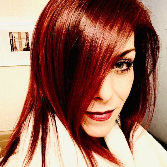 Kathryn Garside - Poshmark Profile Picture of Kathryn Garside (@kathryngarside) on Poshmark