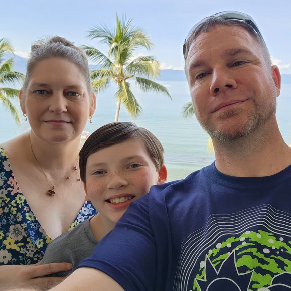 Profile Picture of Richard Hays (@richardhays03) on Poshmark