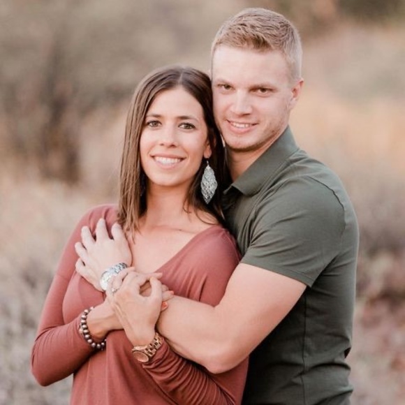 Profile Picture of Taylor Maceyak blanchette (@tmaceyak) on Poshmark