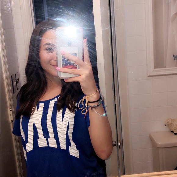 Profile Picture of Sherry Witmore (@sherry_witmore) on Poshmark