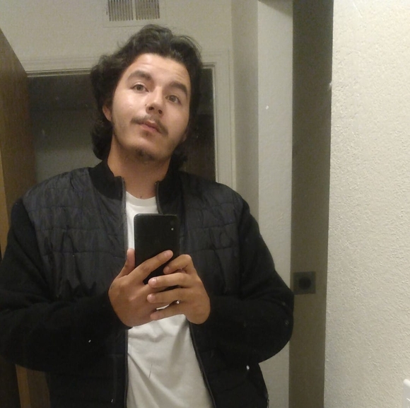 Profile Picture of Tristin Bearcloud (@bearcloud_2) on Poshmark