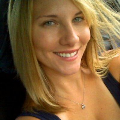 Profile Picture of Monique Balint (@monique_db) on Twitter