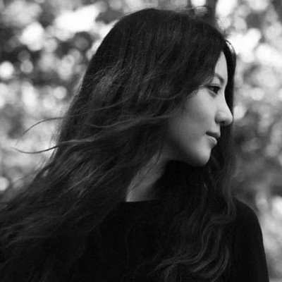 Profile Picture of Claudia 수현 (@ClaudiaSKim) on Twitter