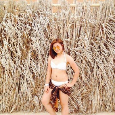 Profile Picture of J (@jasmonroe) on Twitter