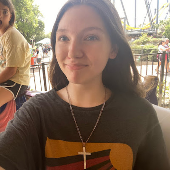 Profile Picture of Lily Ryan (@sadsharknoises) on Poshmark