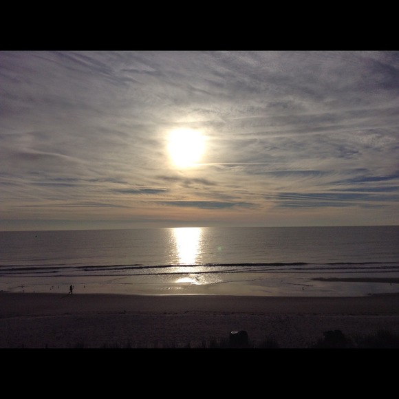 Profile Picture of Shelly Fishwak (@shoosh7654) on Poshmark