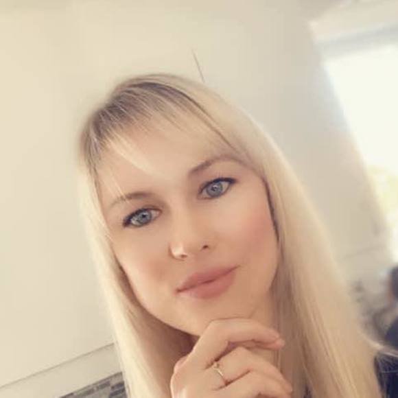 Profile Picture of Nancy Bedard (@nancy_bedard) on Poshmark