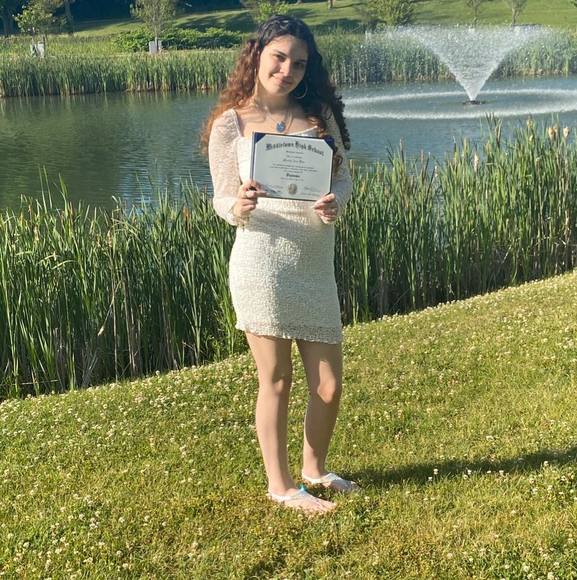 Profile Picture of Mariah Diaz (@mariahdiaz843) on Poshmark