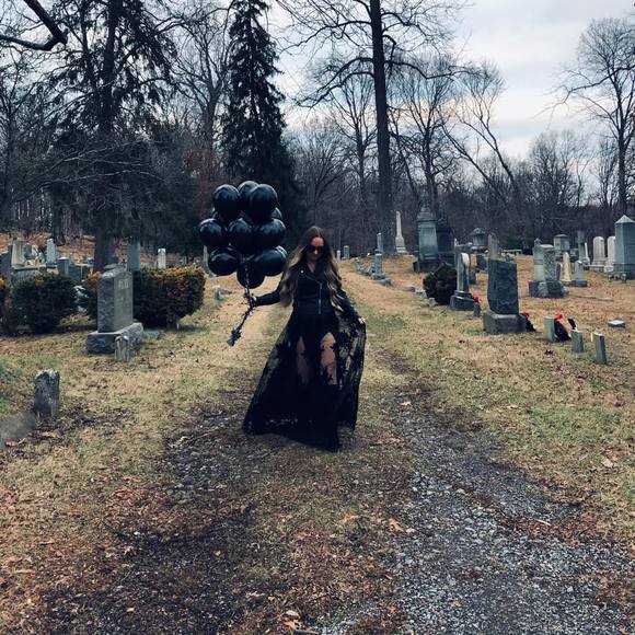 Profile Picture of Kate Tinsman (@ktinsm1) on Poshmark