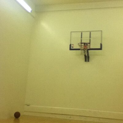 Profile Picture of Michael Polsky (@K1NGFCHNA) on Twitter