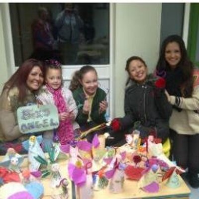 Profile Picture of Rebecca Warren (@BexsAngels) on Twitter