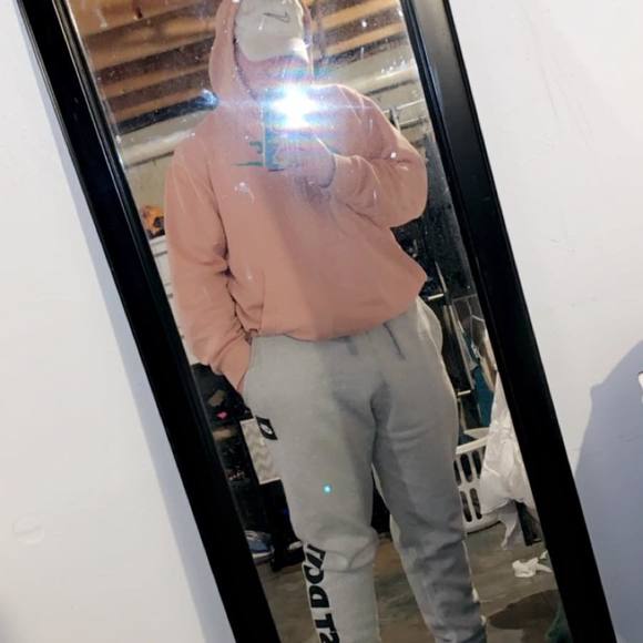 Profile Picture of Dylan Procella (@dprocella4) on Poshmark