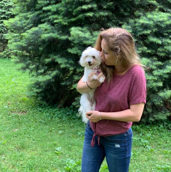 Profile Picture of Bianca Popa (@biancamn) on Poshmark