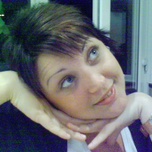 Profile Picture of Vicki Thompson (@cherriepyez) on Myspace